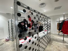 -川久保玲(大阪店)