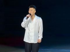 -南风大剧院莎梦二人转剧场