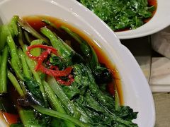 -新颐园本帮江浙菜·红烧猪手煨鲍鱼·红烧肉(顾村公园电台路店)