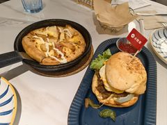 -必胜客(安盛金马店)