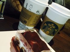 -星巴克臻选(武汉经开永旺梦乐城店)