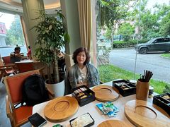 -新世界·过桥米线宴