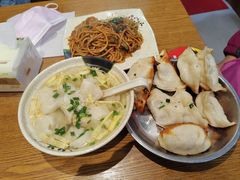 -黄阿姨锅贴大王(万航渡路店)