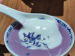 芋泥麻薯-李百蟹·江南蟹黄面·河景餐厅(夫子庙总店)