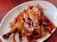 一个下肘份量的烧鹅-凌舍好烧鹅(中山路店)