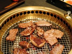 -铭牛烧肉·和牛海鲜自助(高新月牙湖店)