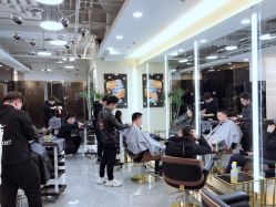 -AYO SALON