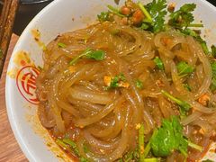 -万记麻辣烫国展总店