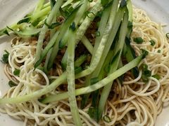 -肥肥虾庄·金牌油焖大虾(汉口城市广场店)