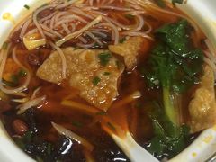 -丽丽三鲜螺蛳粉(田林路店)