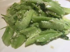 -喝丢一只鞋辣炒海鲜小烧烤(三八广场店)
