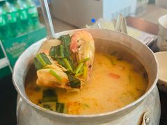 -大头虾越式风味餐厅(光明广场店)