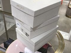 -JIMMY CHOO(海港城精品店)