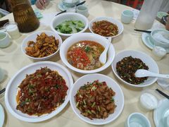 -笨罗卜浏阳菜馆(龙华鹏润达店)