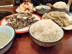 -聚首堂·特色小吃·肘子(什刹海德胜门店)