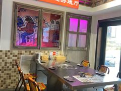 -马路牙子烧烤音乐酒馆(望京店)