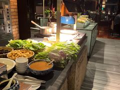 自助取餐区-唐拉雅秀酒店-西锦汇空中BBQ·思创餐厅