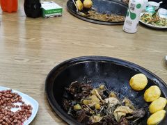 铁锅炖大鹅-屯老二农家铁锅炖·行业领军者(梅江店)