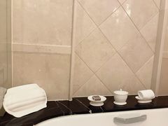 -广州富力丽思卡尔顿酒店