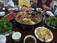 -朝伟清真铜瓢牛肉馆(三十年老·店)