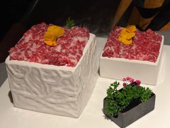 -左庭右院鲜牛肉火锅黑金店(陆家嘴中心店)