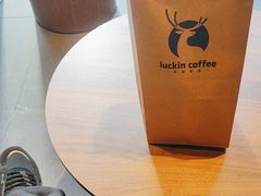 -瑞幸咖啡(大连罗斯福广场一层店)