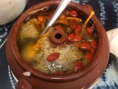 -桥香园云南过桥米线(金马碧鸡店)