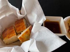 餐前面包-Efes Turkish & Mediterranean Cuisine 艾菲斯餐厅(陆家嘴店)