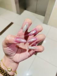 -瞧·享轻奢美甲美睫