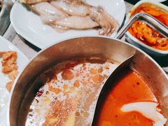 -金滏山烤肉·海鲜·火锅自助餐厅(襄阳万达店)