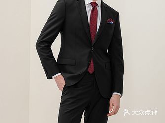 重庆西服丨黑色西服穿上身真的很高级️