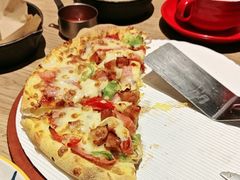 -必胜客(新中纬店)