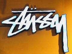 -STUSSY(狎鸥亭路46街店 )