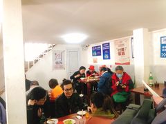 大堂-宝瑞门钉肉饼店