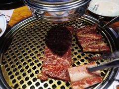 -唯成•韩国炭火烤肉 유성고기