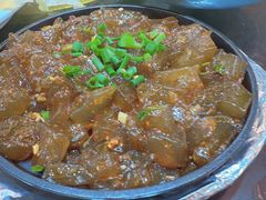 酸汤酥肉炖宽粉-邢家锅贴老店·非遗·开封菜(金明广场店)