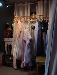 -HANSA韩纱婚纱礼服·龙凤褂·西装设计师集合店