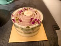 开心果树莓奶油蛋糕-布歌东京(德基BHG店)