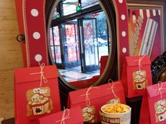 -大光明电影院(南京西路店)