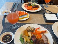-怡聚轩全日制自助餐厅(大中华喜来登酒店)