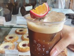 -ROAST coffee & eatery