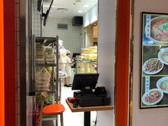 -白玉兰食品甜凤店(合生汇店)