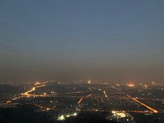 -鬼笑石后山停车场