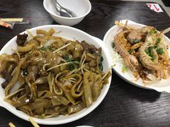 -兴记菜馆