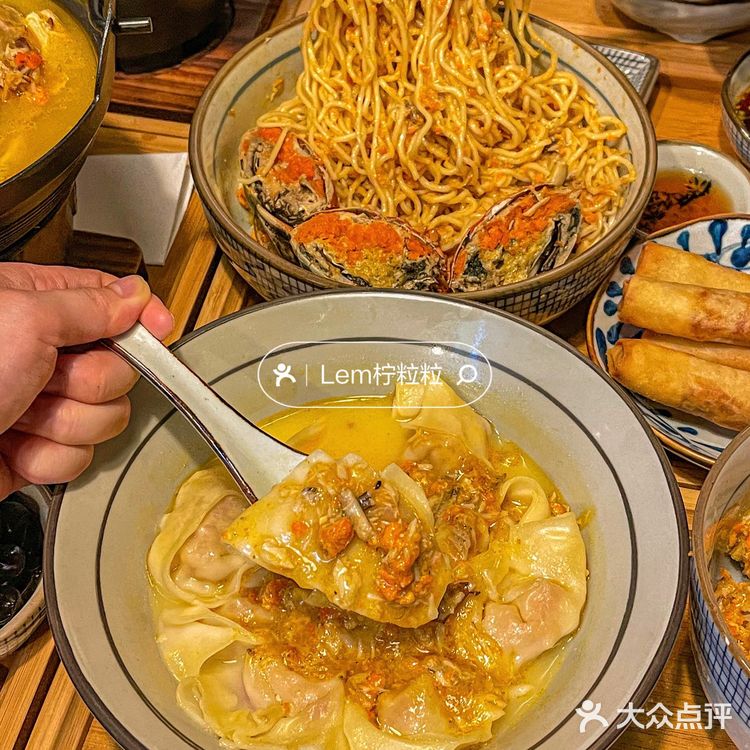 广州‼️来体育西就干这件事‼️狂炫蟹黄拌面