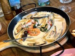 海鲜奶油通心粉-SISTERS BAR RESTAURANT川意酒馆(嘉善老市H楼店)