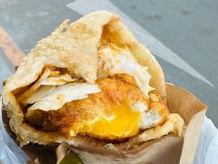 -小红车炸蛋葱油饼