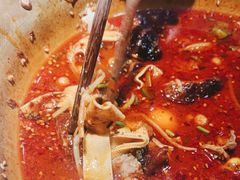 -张翻越·川渝冒菜·武汉黑鸭煲(城北万象城店)