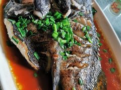 -新丁香海鲜主题餐厅(现代花园店)