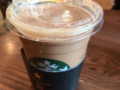 红茶咖啡拿铁鸳鸯-星巴克臻选(广州沙面店)